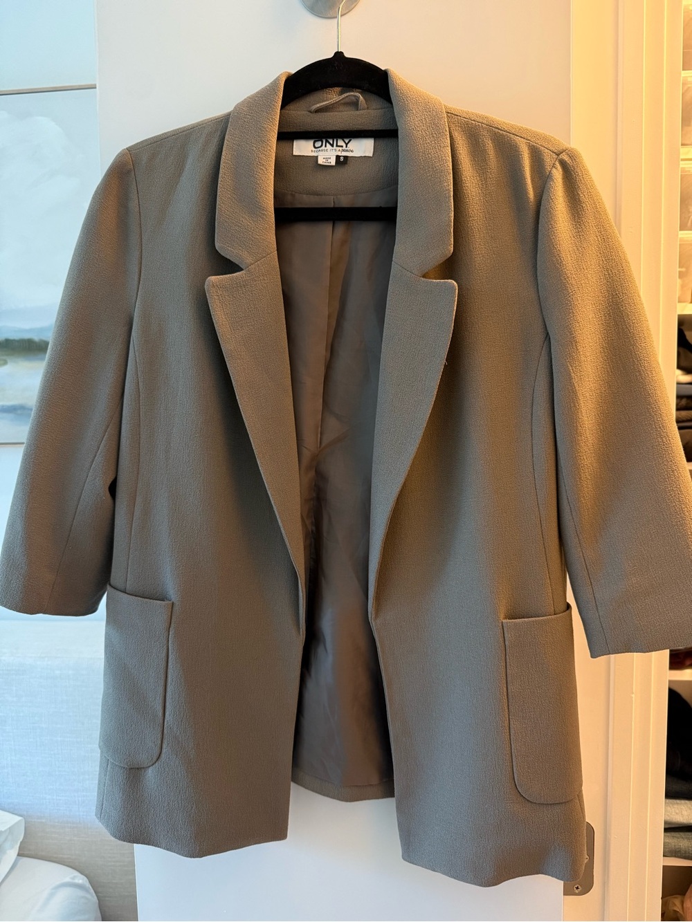 ONLY Taupe Gray Open-Front Blazer Jacket with 3/4 sleeves